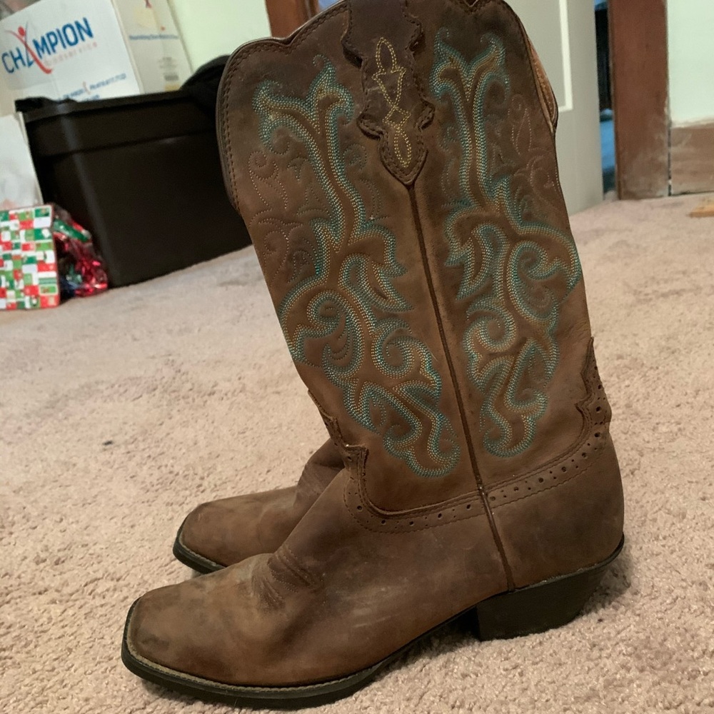 Justin cowboy boots